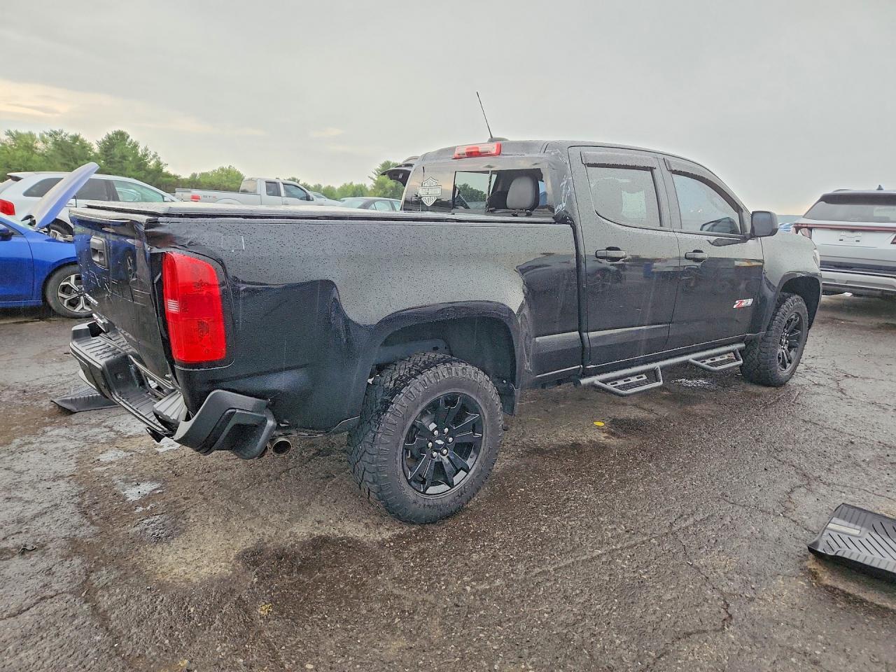 2021 Chevrolet Colorado Z71 - Image 3
