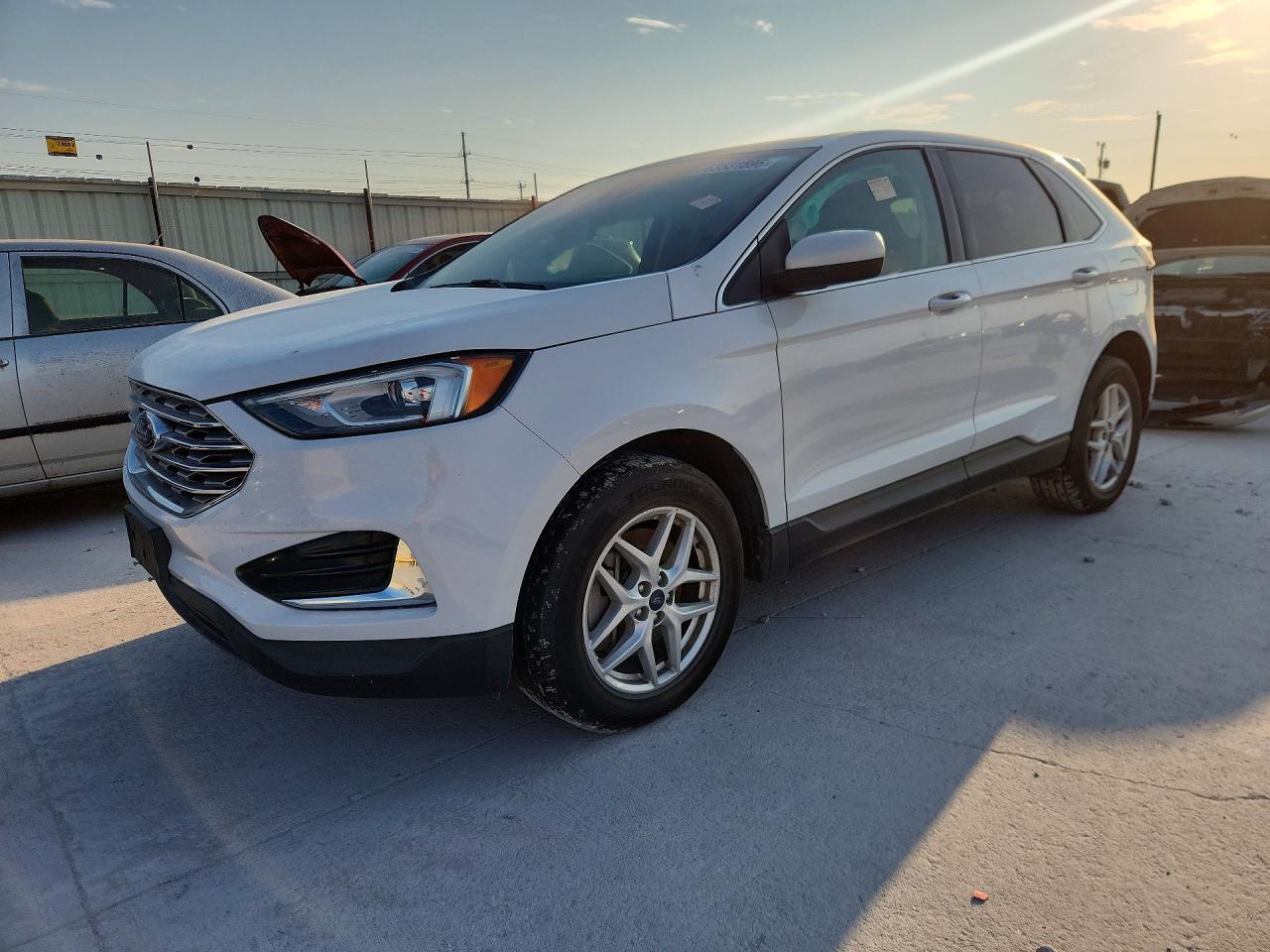 2022 Ford Edge Sel