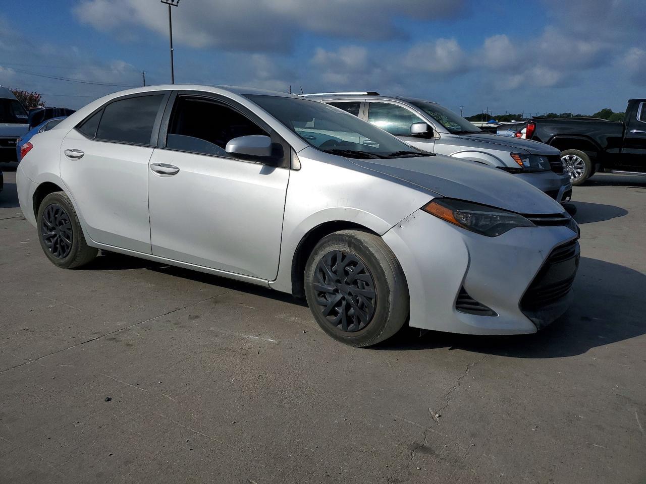 2019 Toyota Corolla Le - Фото 4