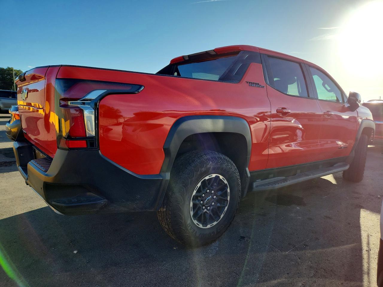 2026 Chevrolet Silverado Trail Boss - Image 3