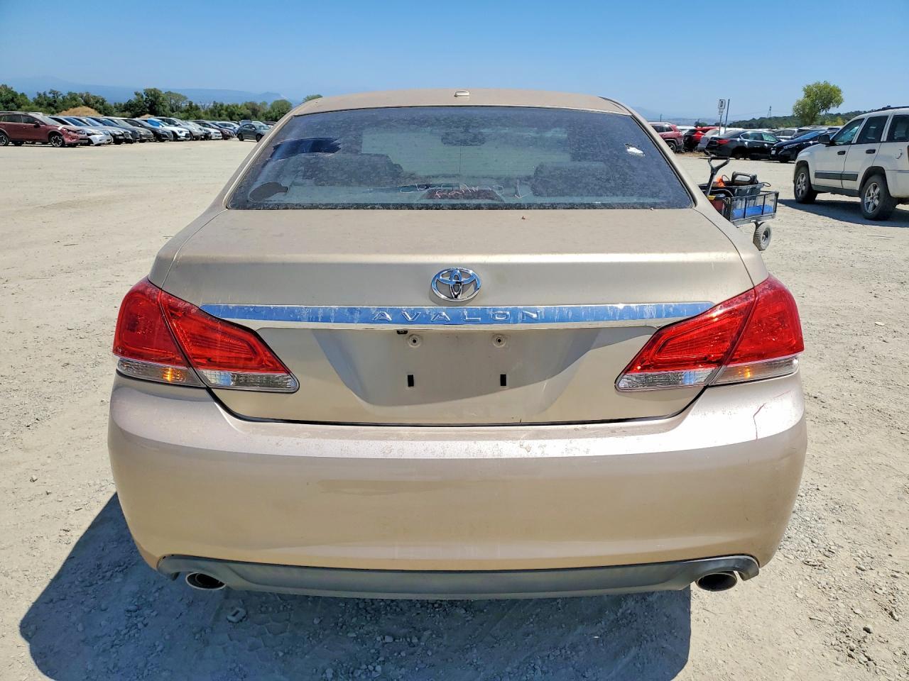 2012 Toyota Avalon Base - Image 6