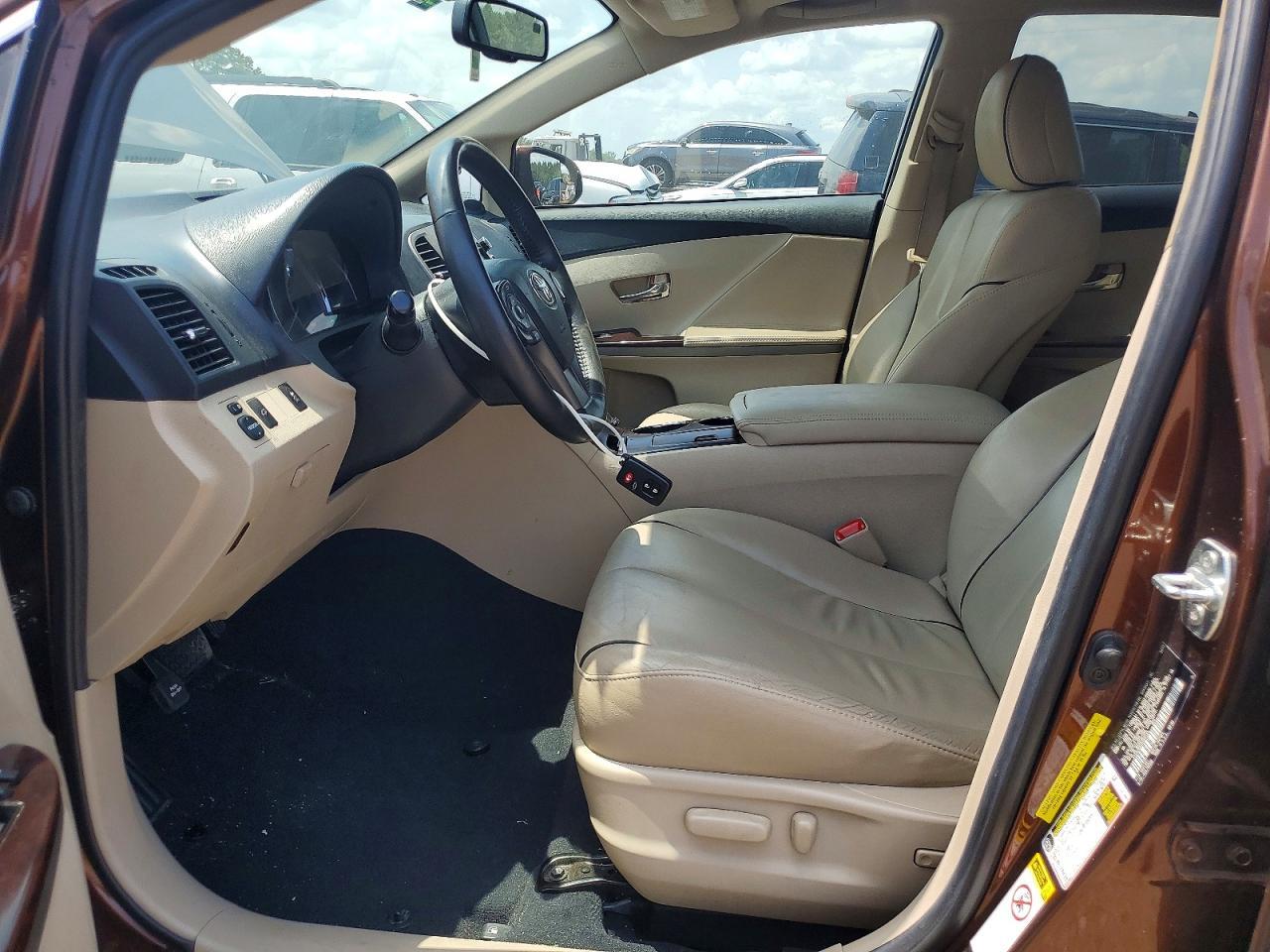 2013 Toyota Venza Xle - Image 7