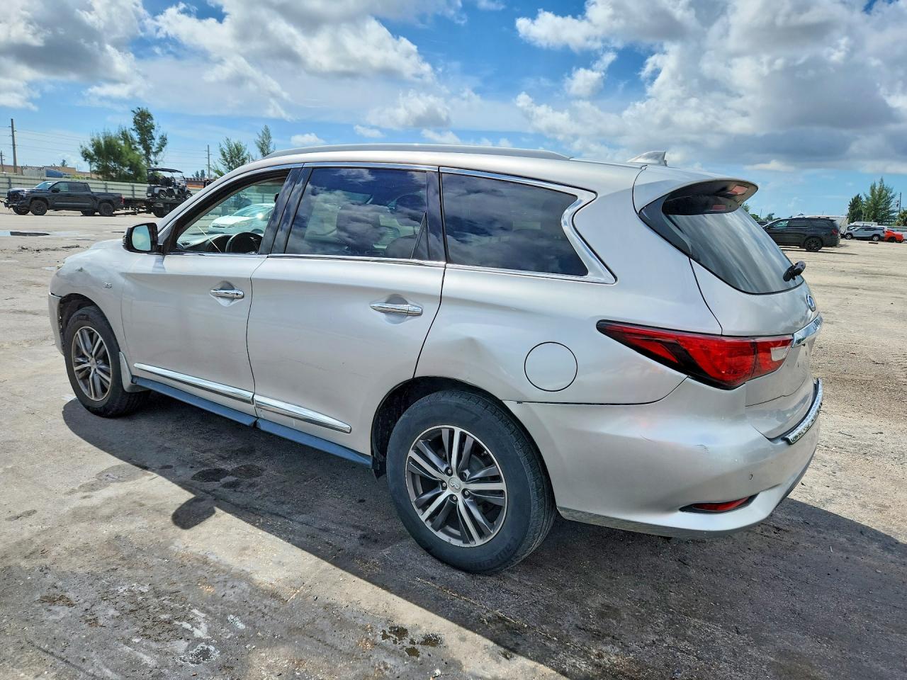 2018 Infiniti Qx60 Base - Фото 2