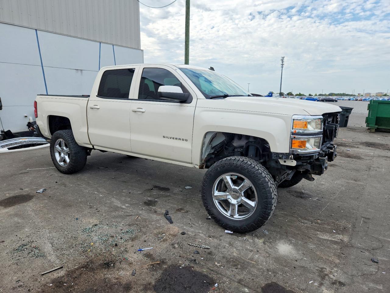 2014 Chevrolet Silverado C1500 Lt - Image 4