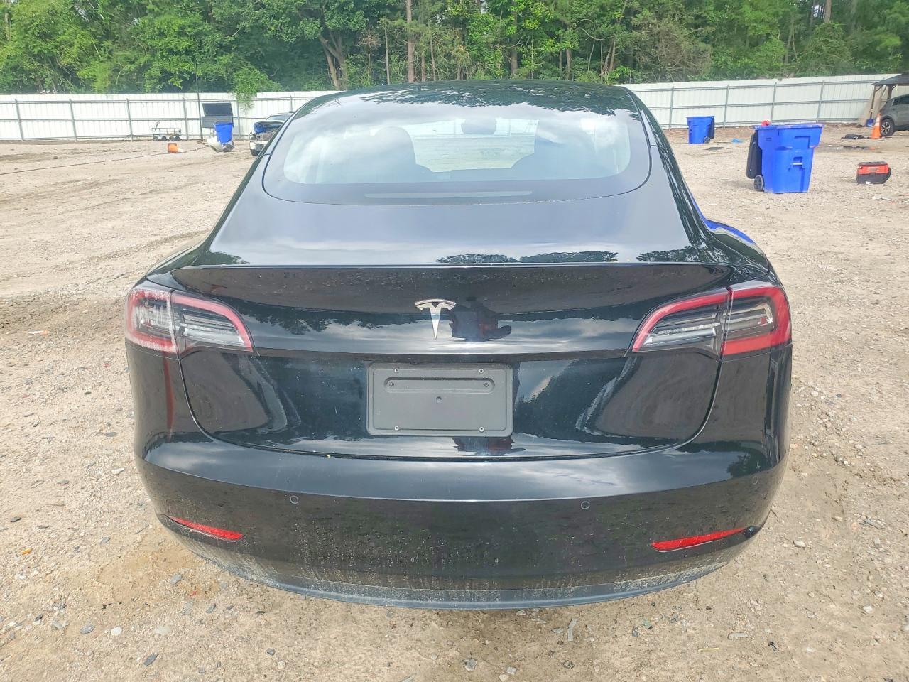 2021 Tesla Model 3 - Фото 6