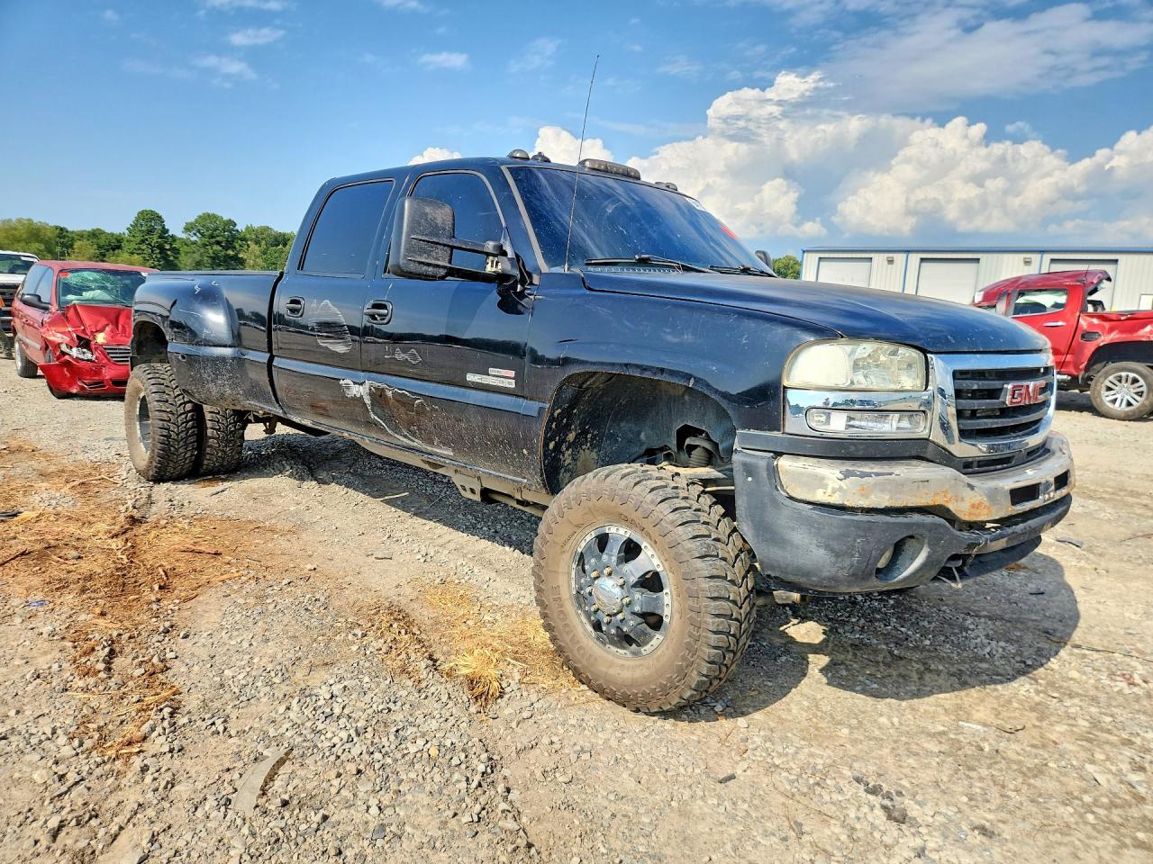 2003 GMC New Sierra K3500 - Фото 4