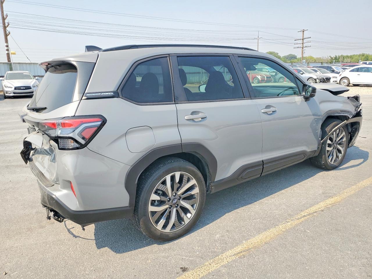 2025 Subaru Forester Touring - Фото 3