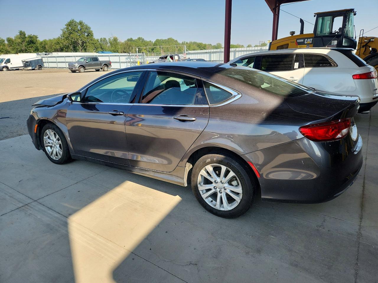 2015 Chrysler 200 Limited - Image 2
