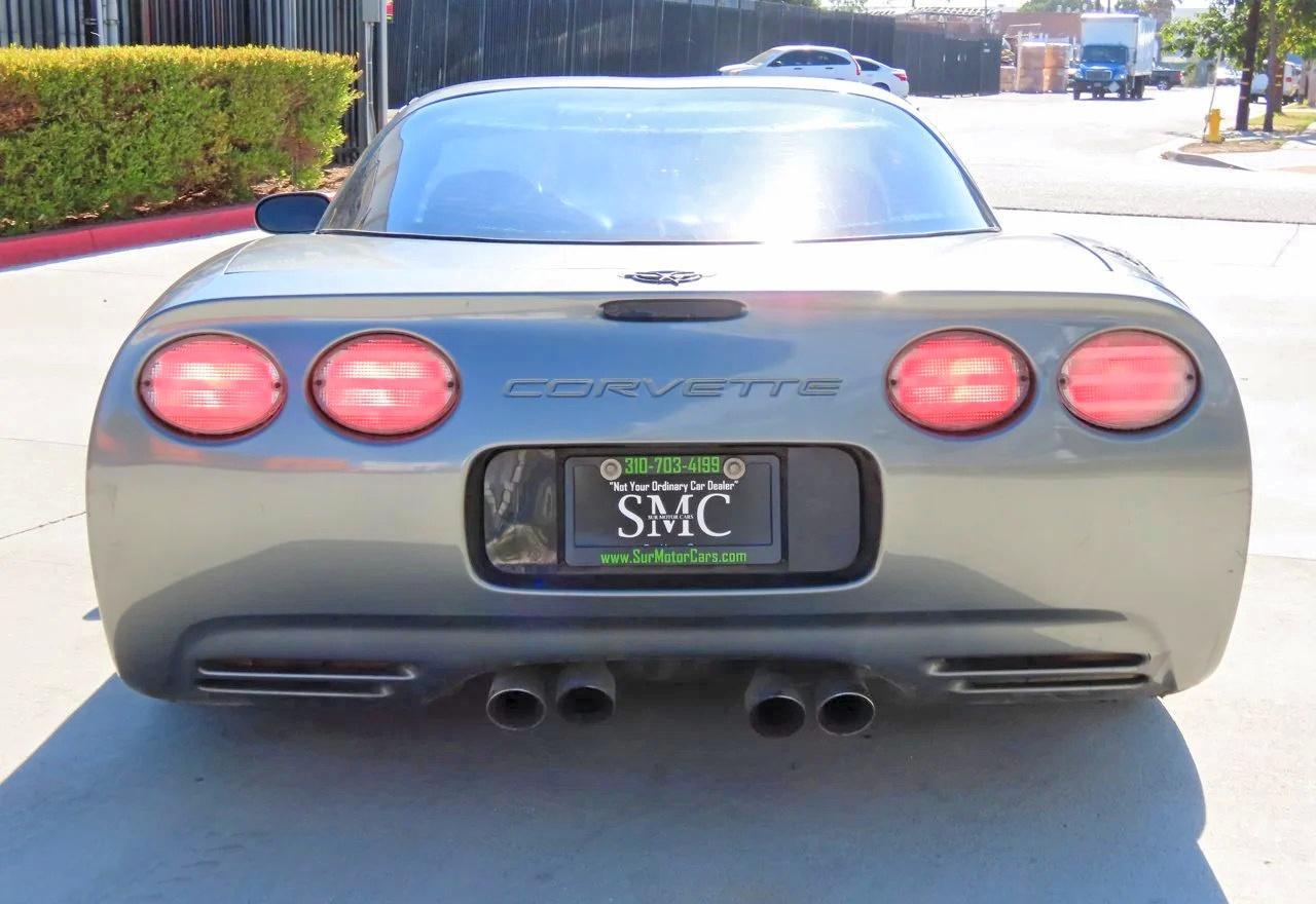 2004 Chevrolet Corvette - Image 6