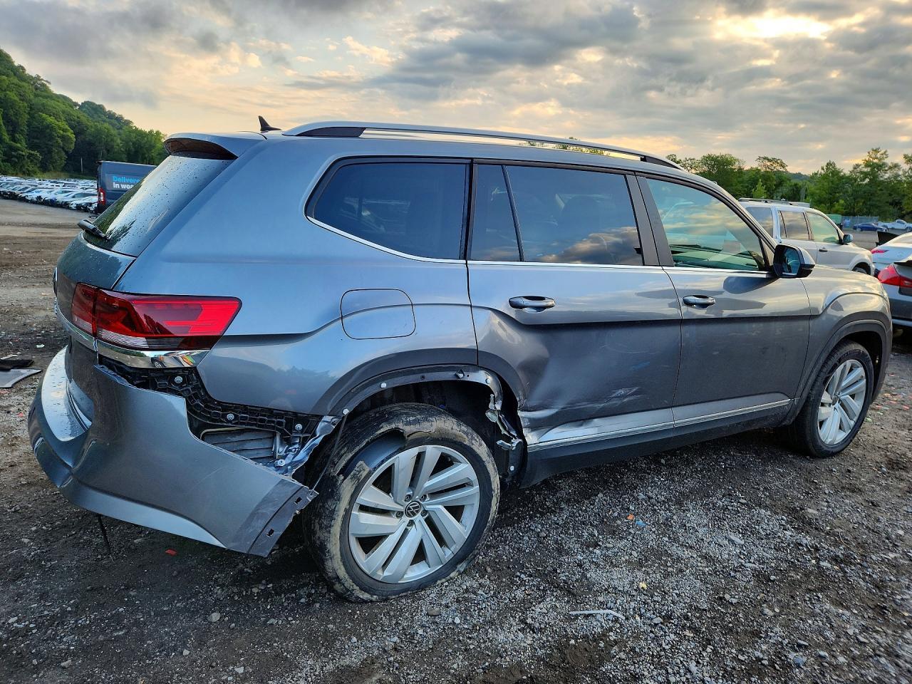 2021 Volkswagen Atlas Sel - Фото 3