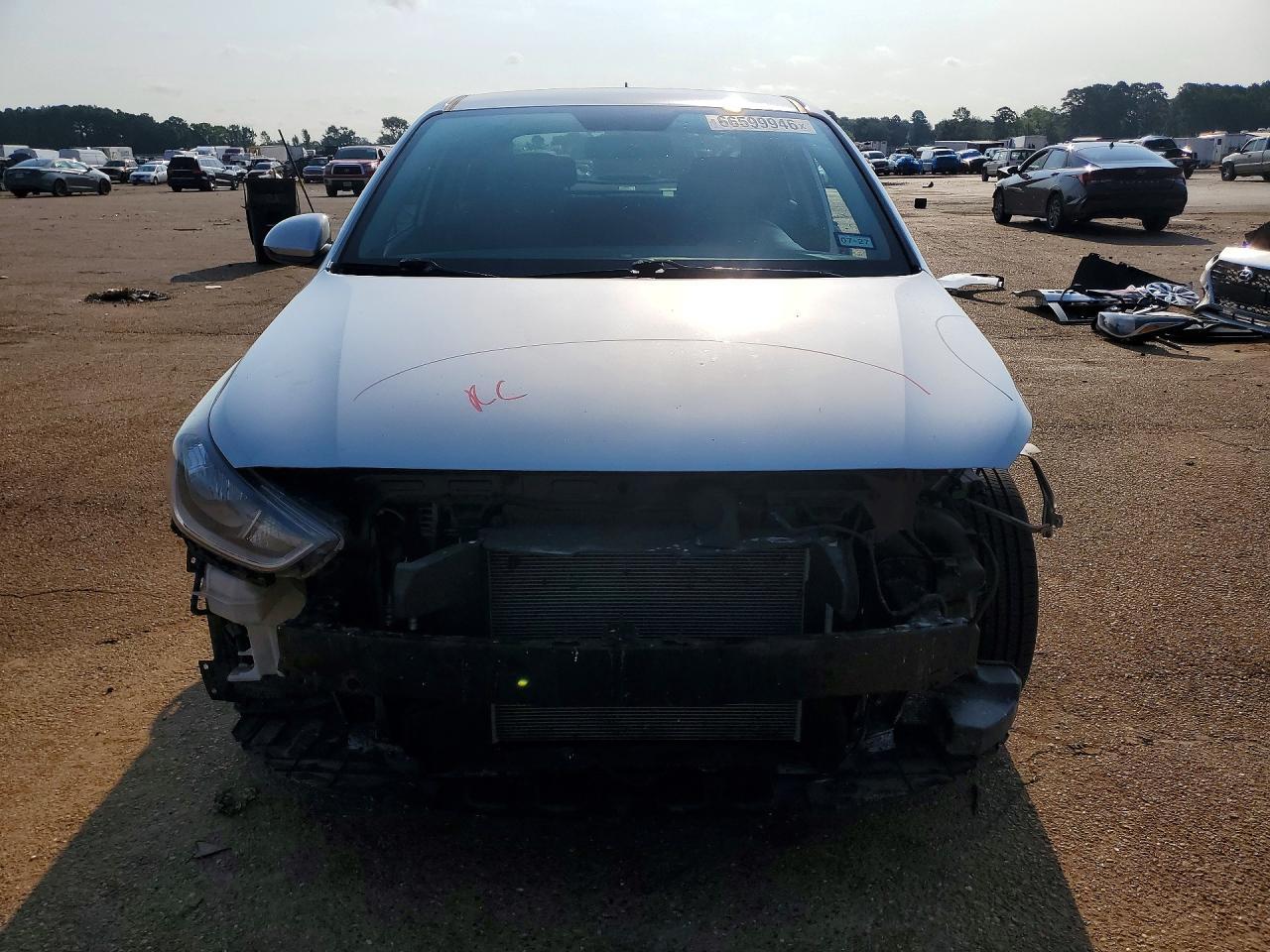 2021 Hyundai Accent Se - Фото 5