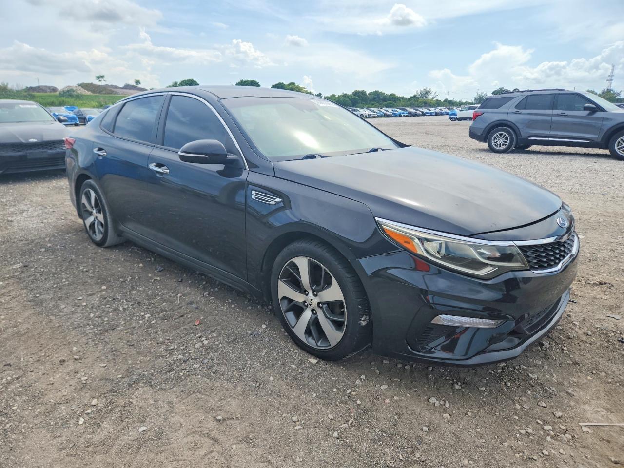 2020 Kia Optima S - Image 4