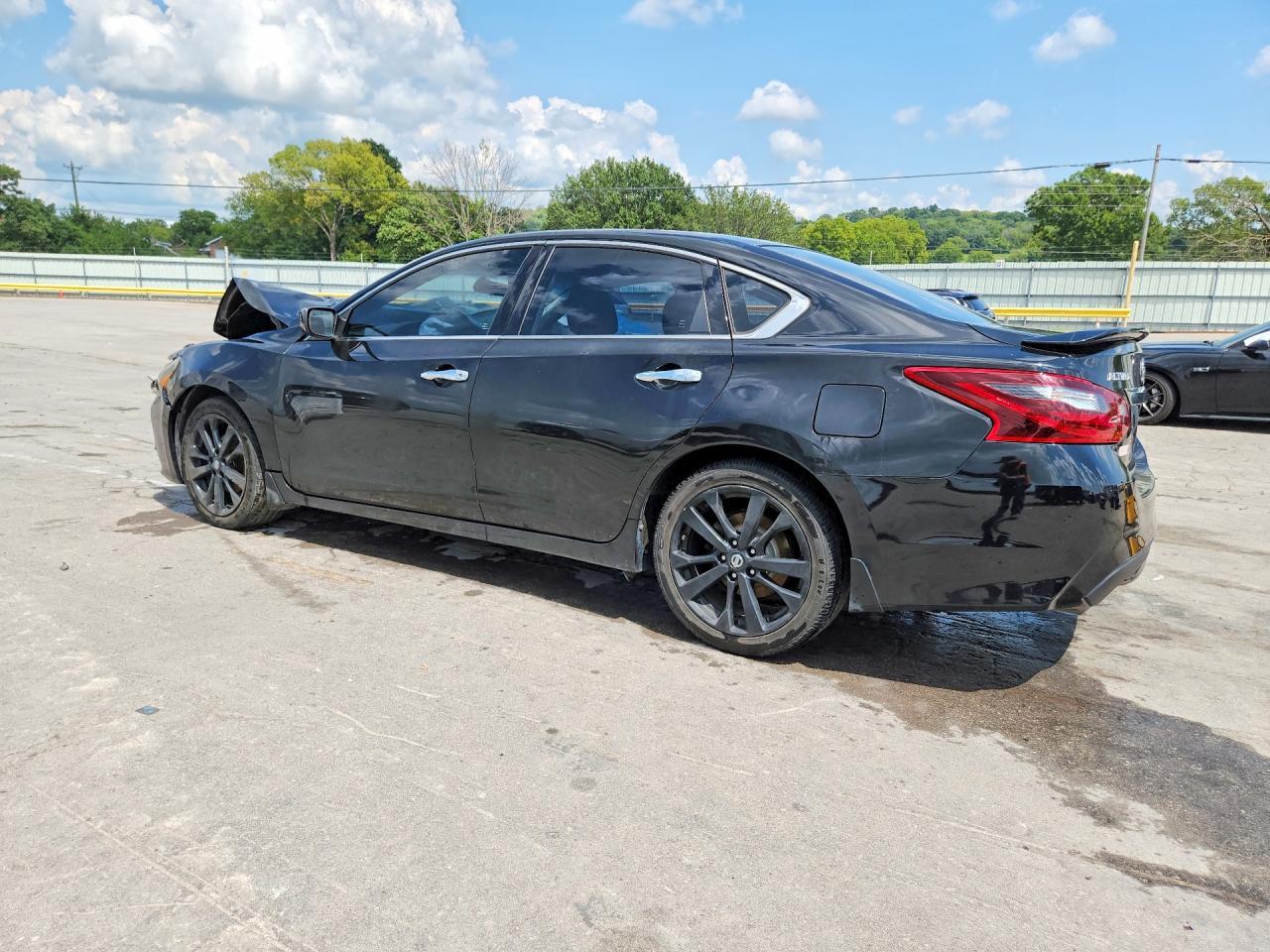 2017 Nissan Altima 2.5 Sr - Фото 2