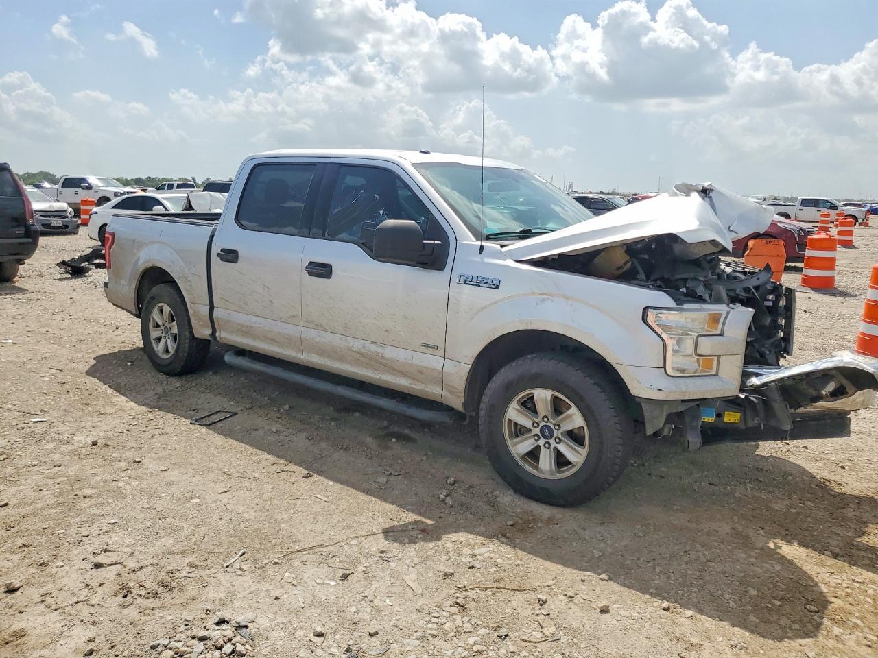 2017 Ford F150 Supercrew - Image 4