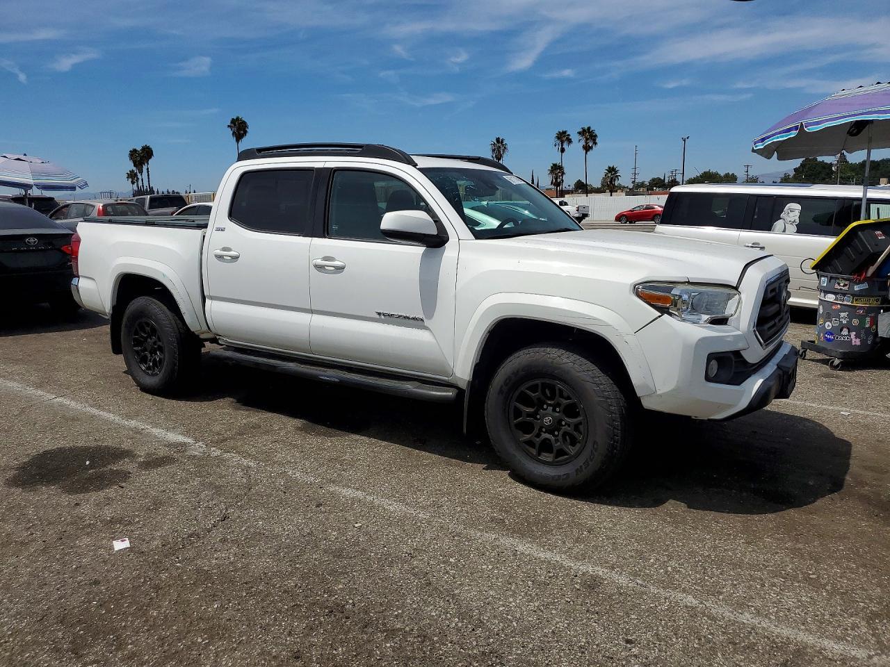 2019 Toyota Tacoma Sr5 V6 - Image 4