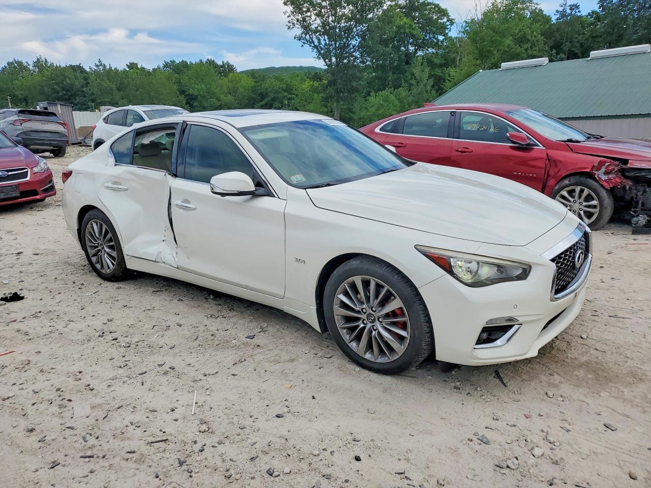 2018 Infiniti Q50 3.0T Luxe - Image 4