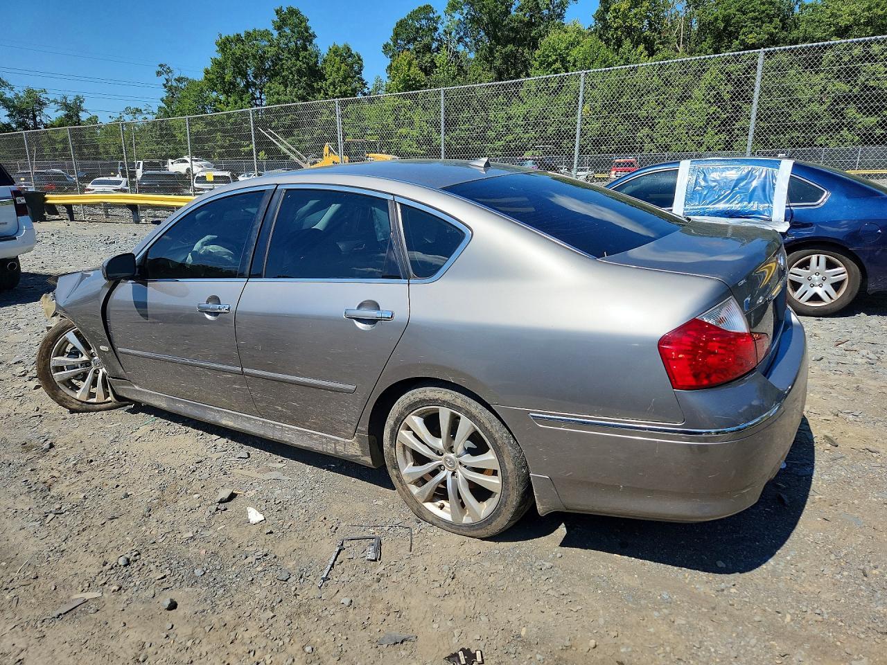 2009 Infiniti M35 X - Фото 2