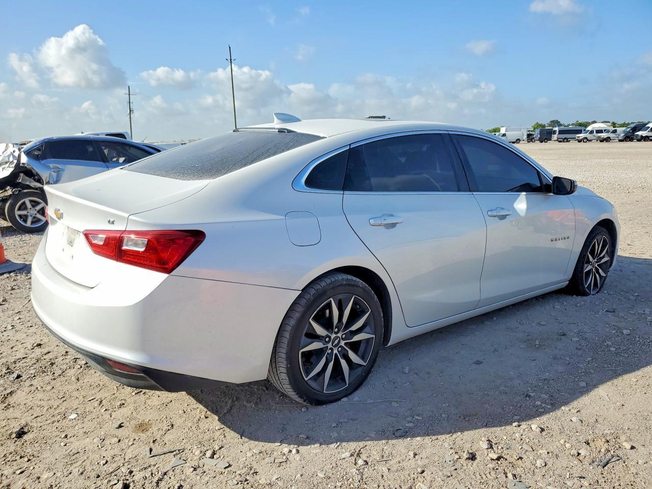 2018 Chevrolet Malibu Lt - Фото 3
