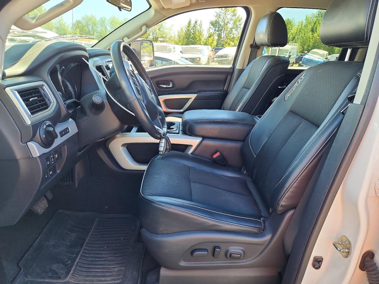 2017 Nissan Titan Pro-4X - Фото 7