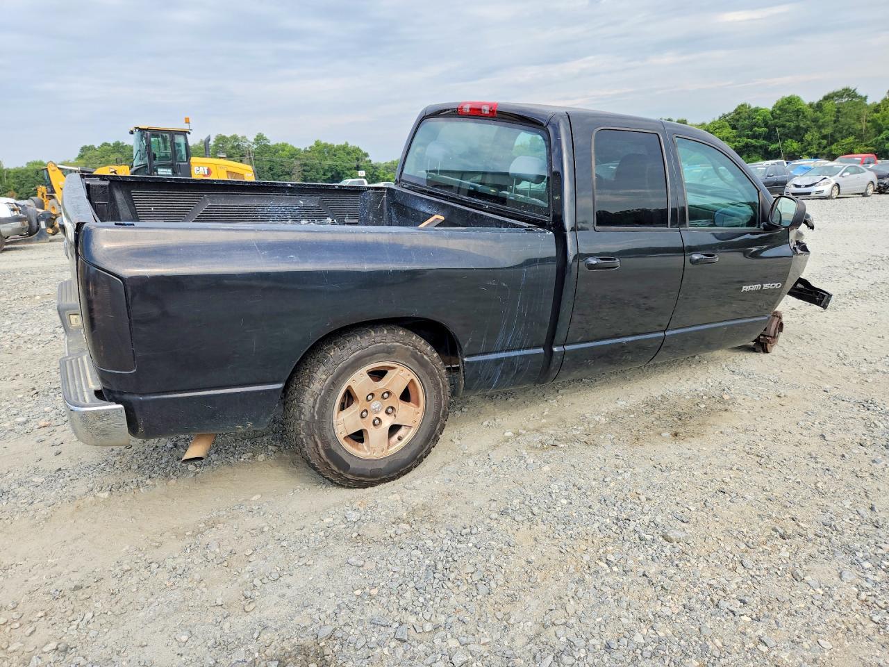 2005 Dodge Ram 1500 St - Image 3