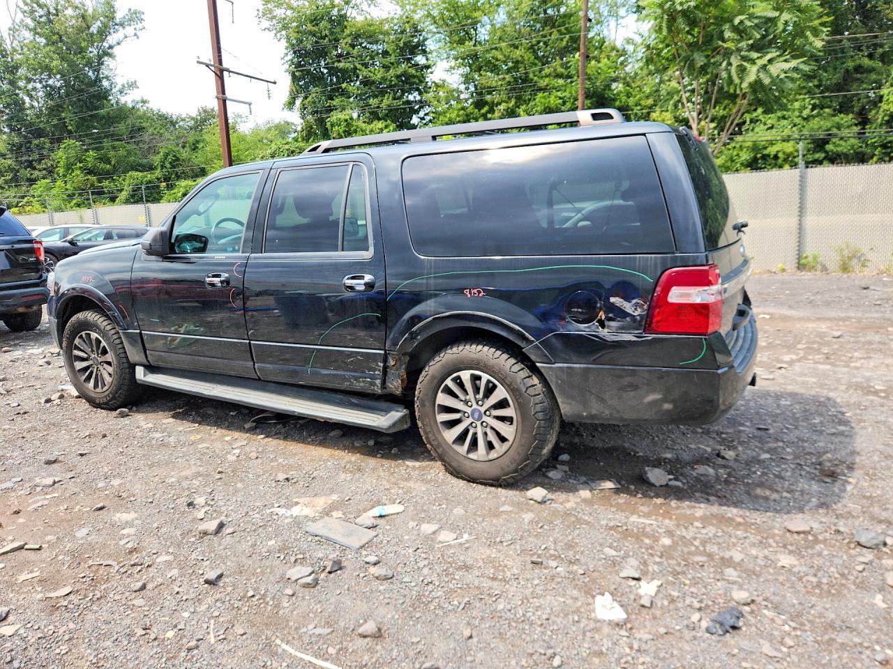 2017 Ford Expedition El Xlt - Фото 2