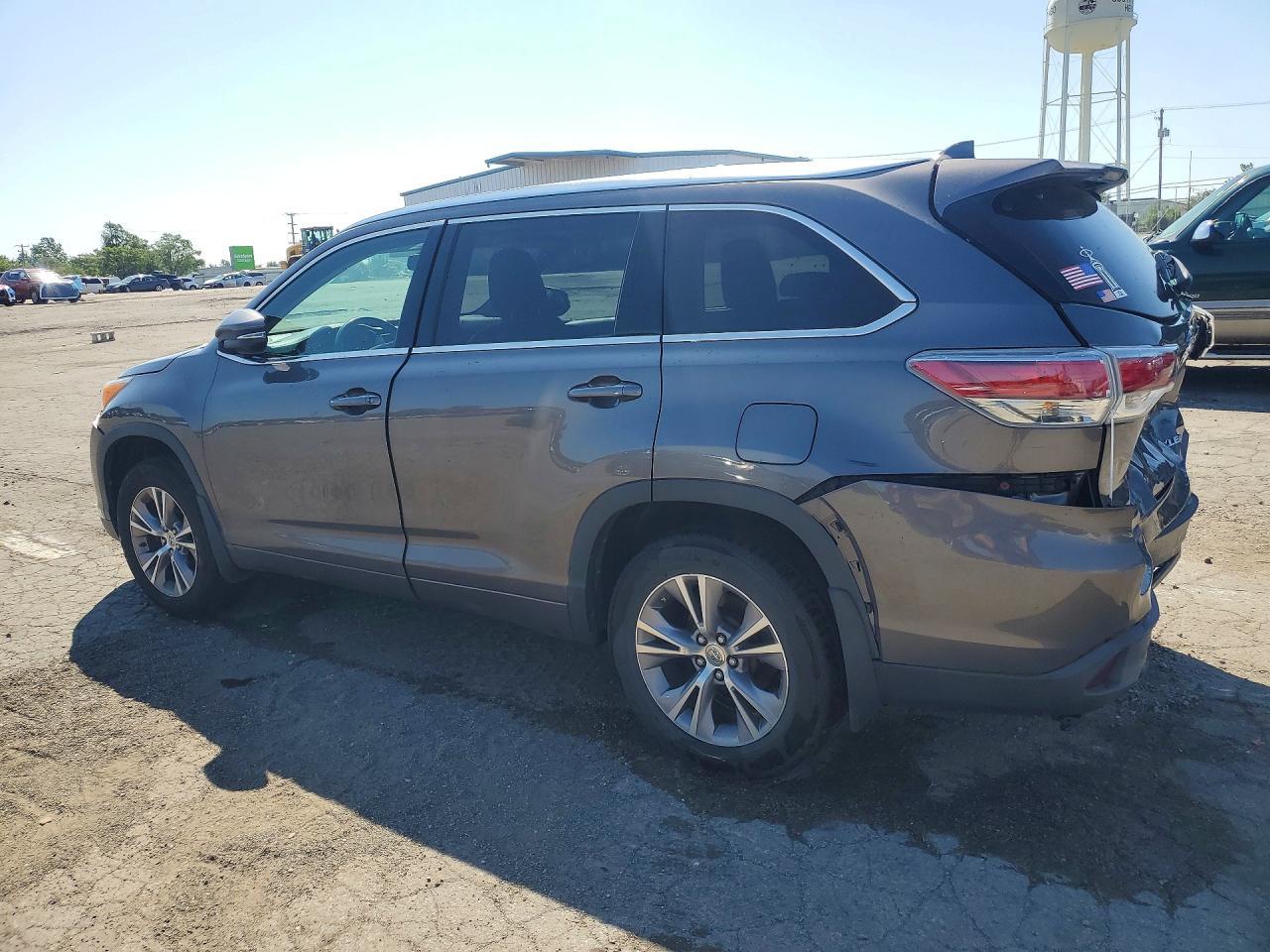 2014 Toyota Highlander Xle - Фото 2