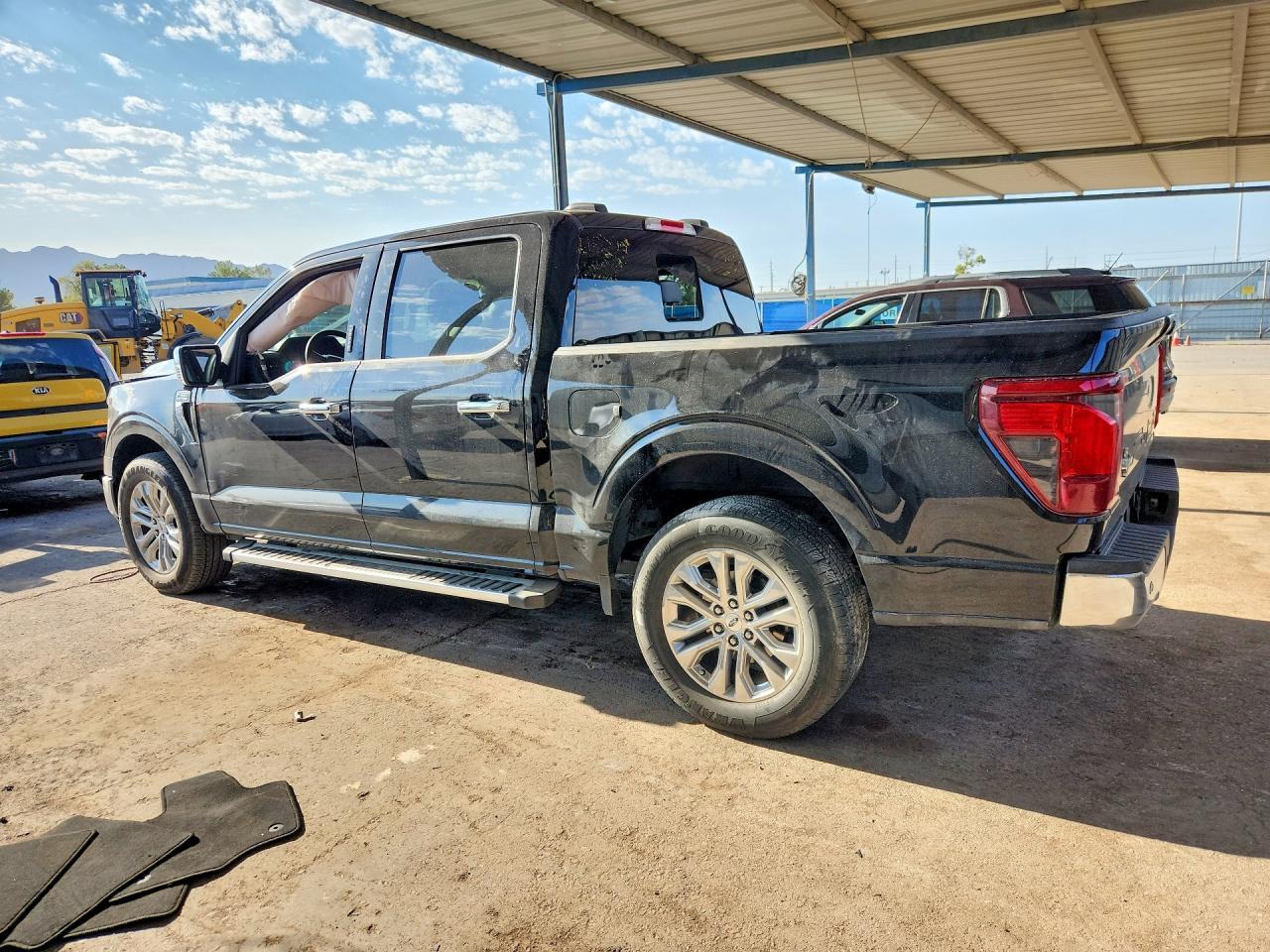 2024 Ford F150 Xlt - Фото 2