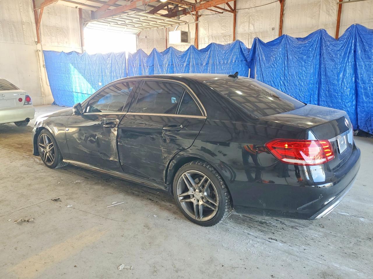 2014 Mercedes-Benz E 350 4Matic - Фото 2