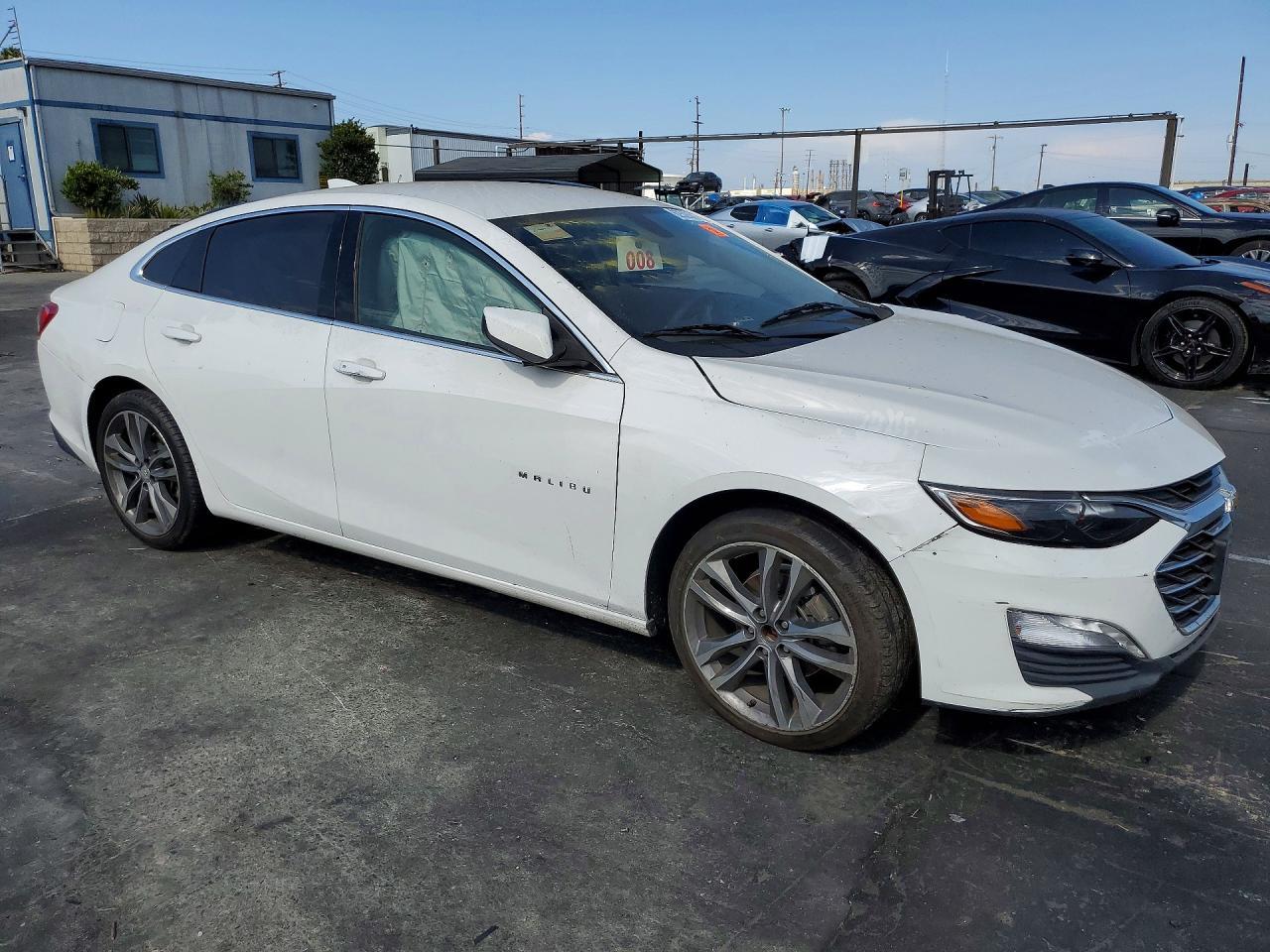2021 Chevrolet Malibu Lt - Фото 4