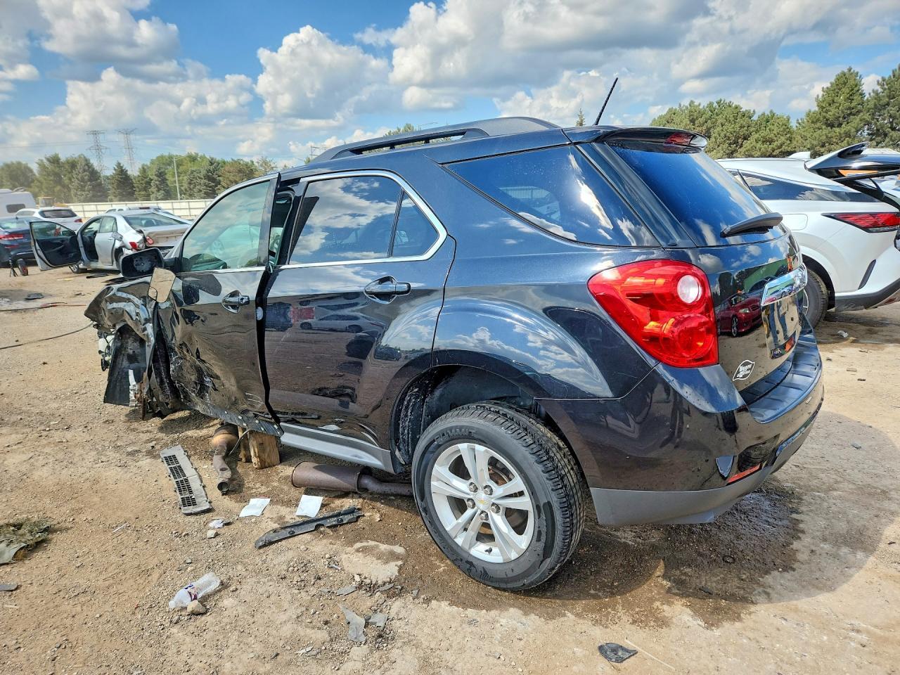 2014 Chevrolet Equinox Lt - Image 2