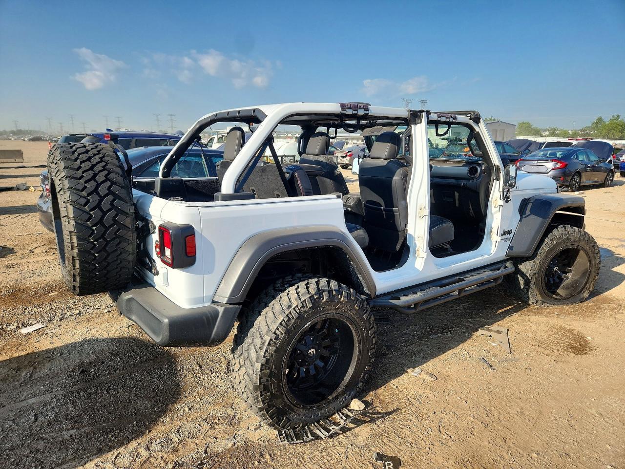 2020 Jeep Wrangler Unlimited Sport - Фото 3