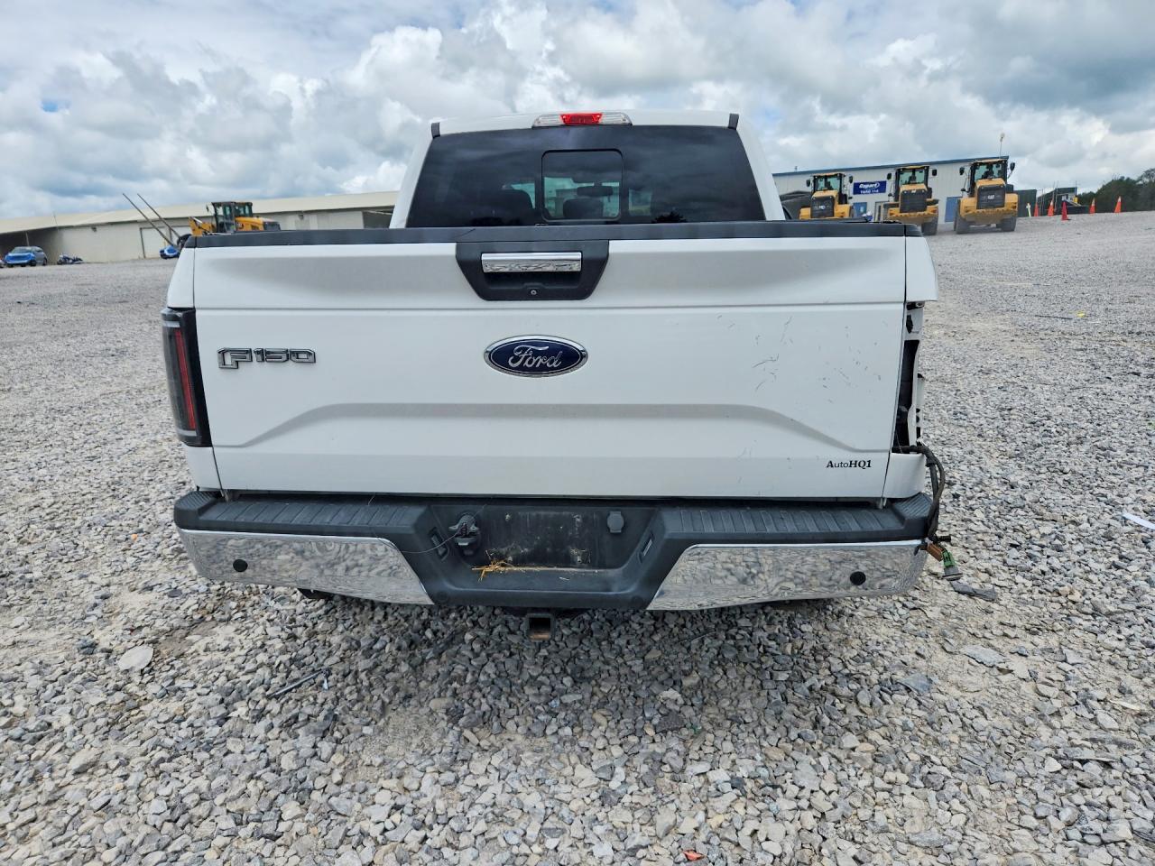 2015 Ford F150 Supercrew - Фото 6