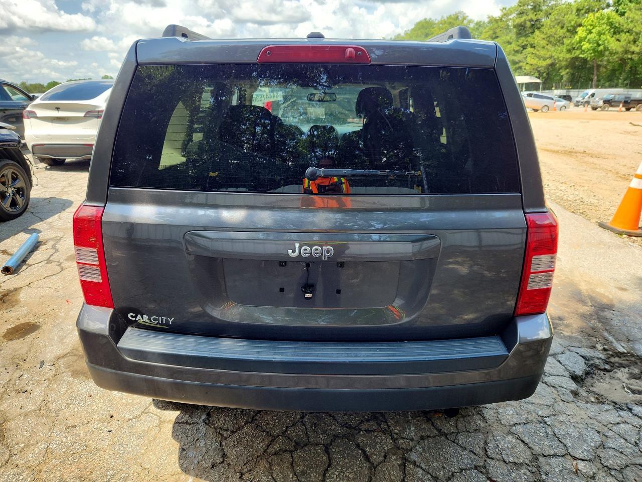 2016 Jeep Patriot Sport - Image 6