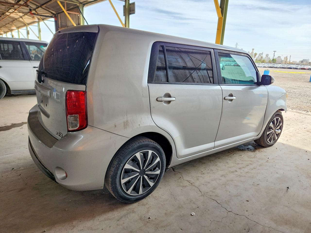 2015 Scion Xb Base - Фото 3