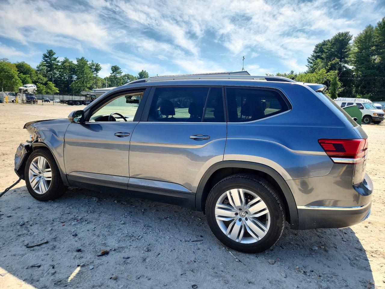 2018 Volkswagen Atlas Se - Фото 2