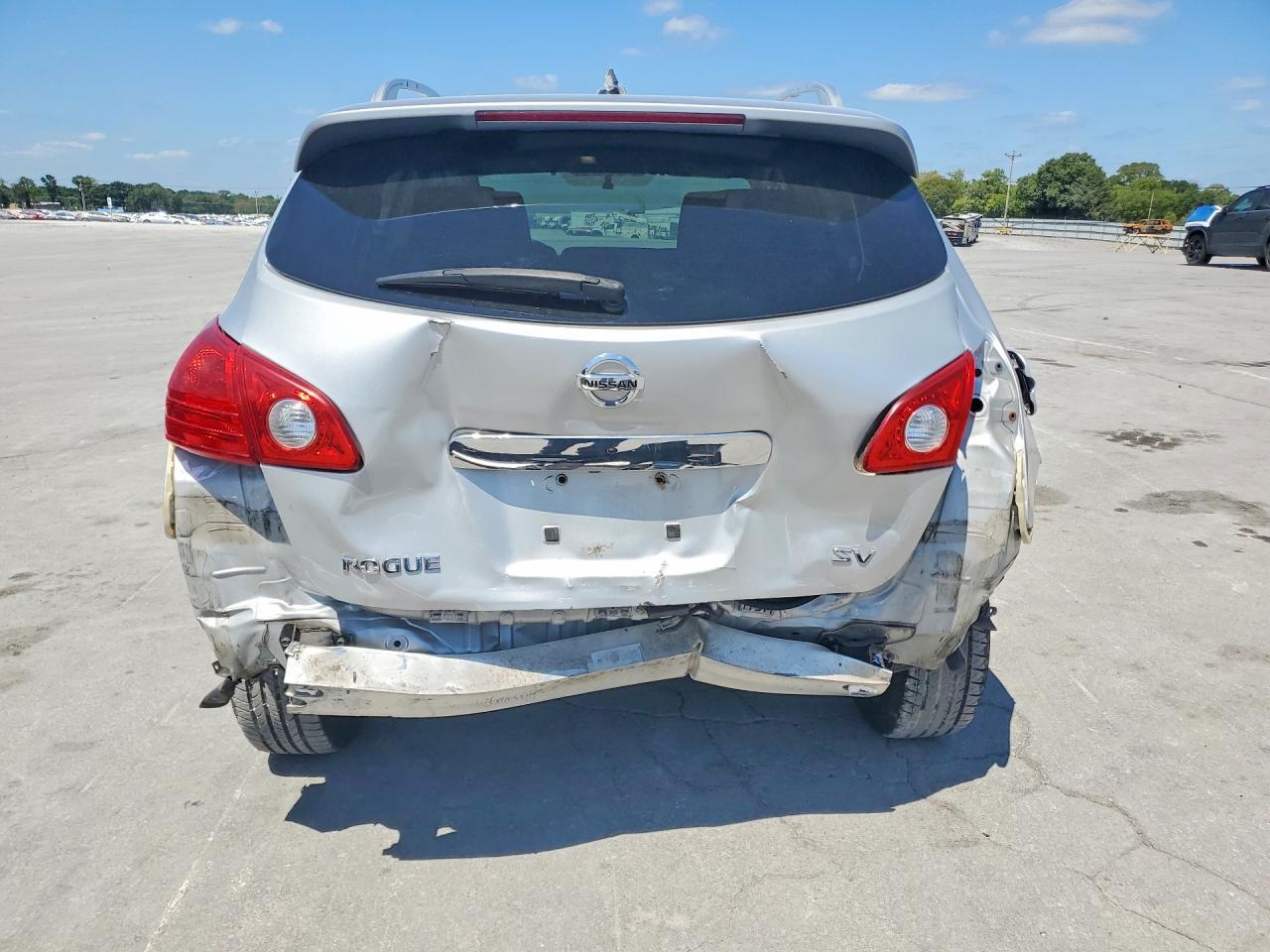 2013 Nissan Rogue S - Фото 6
