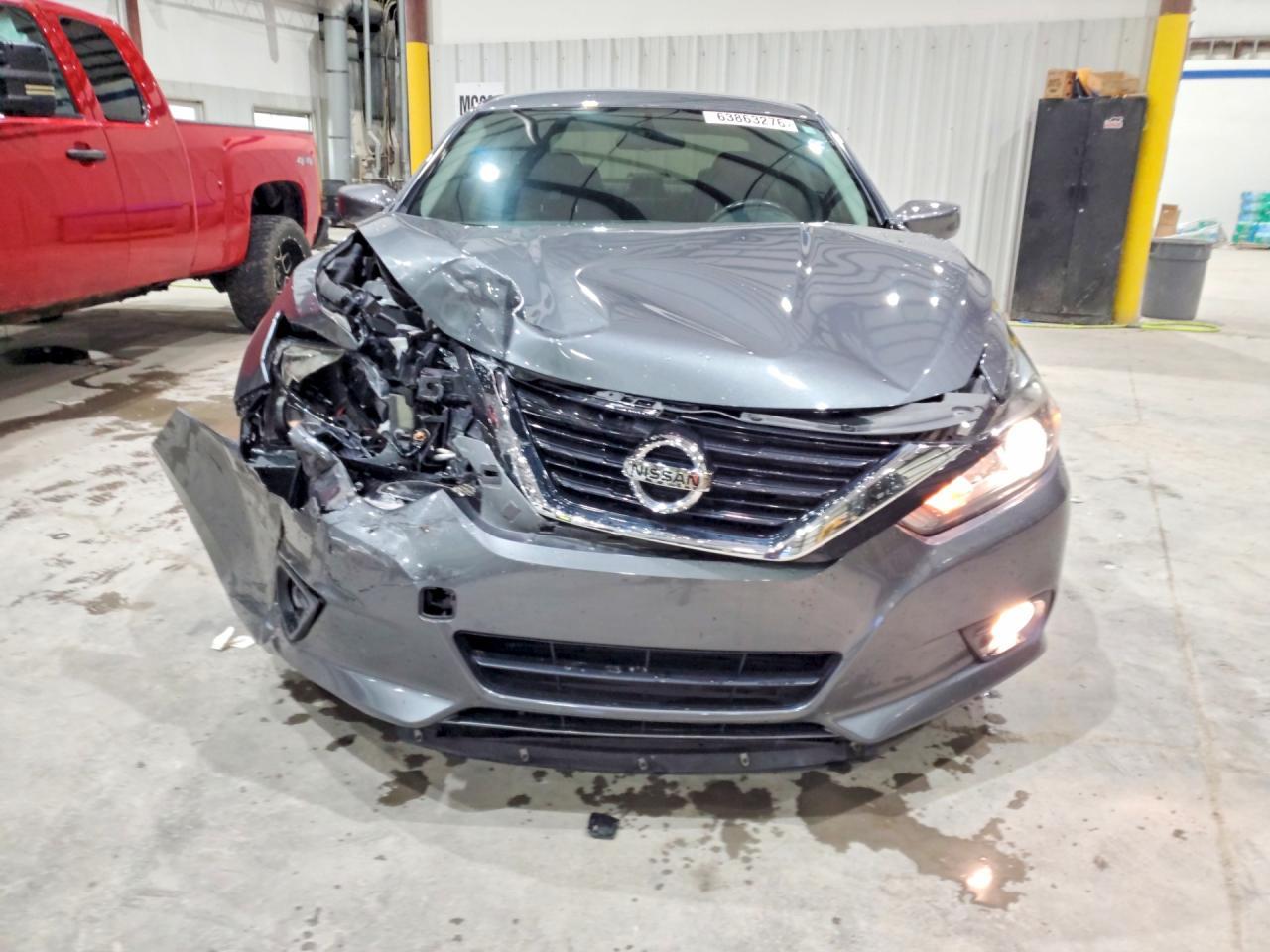 2018 Nissan Altima 2.5 Sr - Фото 5
