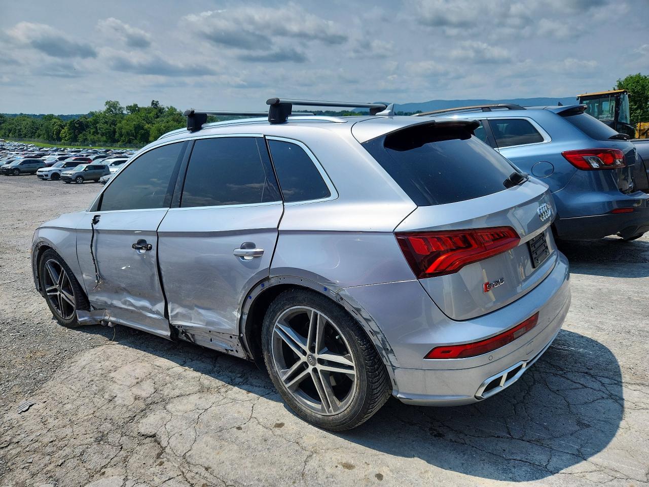 2019 Audi Sq5 Premium Plus - Фото 2