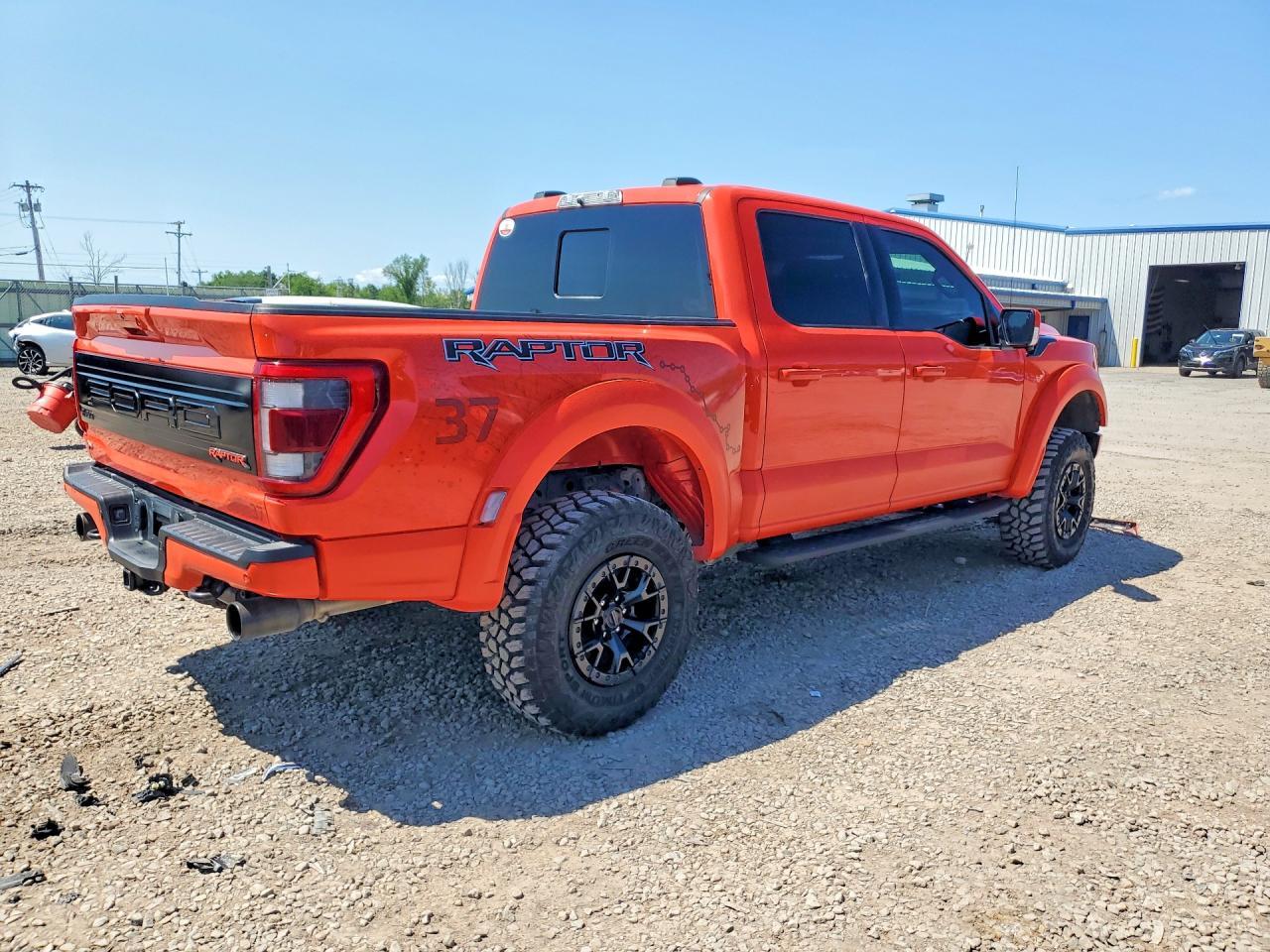 2023 Ford F150 Raptor - Фото 3