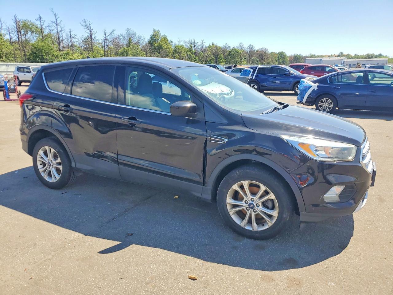 2019 Ford Escape Se - Фото 4
