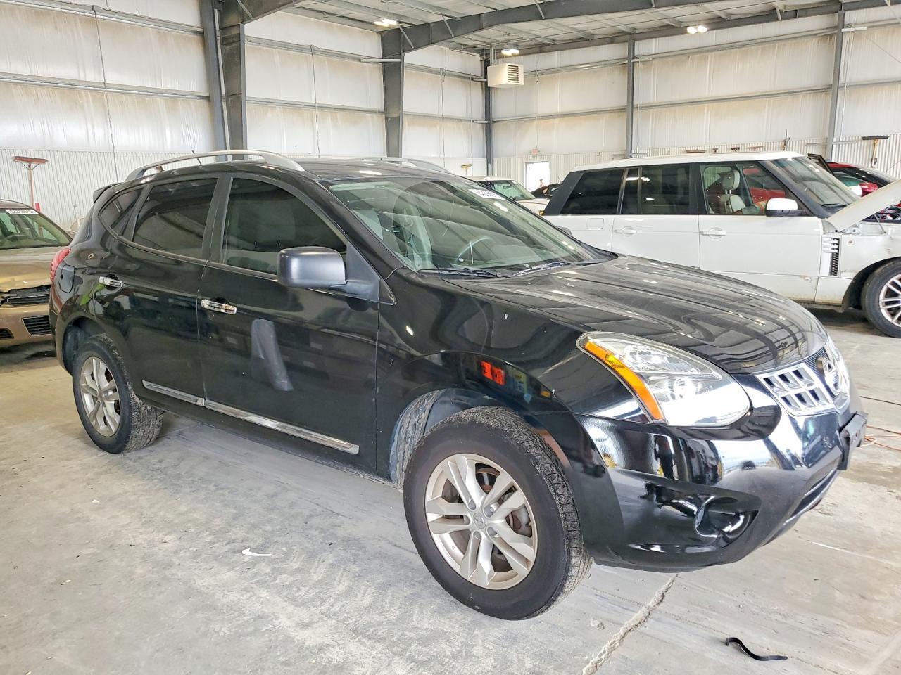 2015 Nissan Rogue Select S - Фото 4