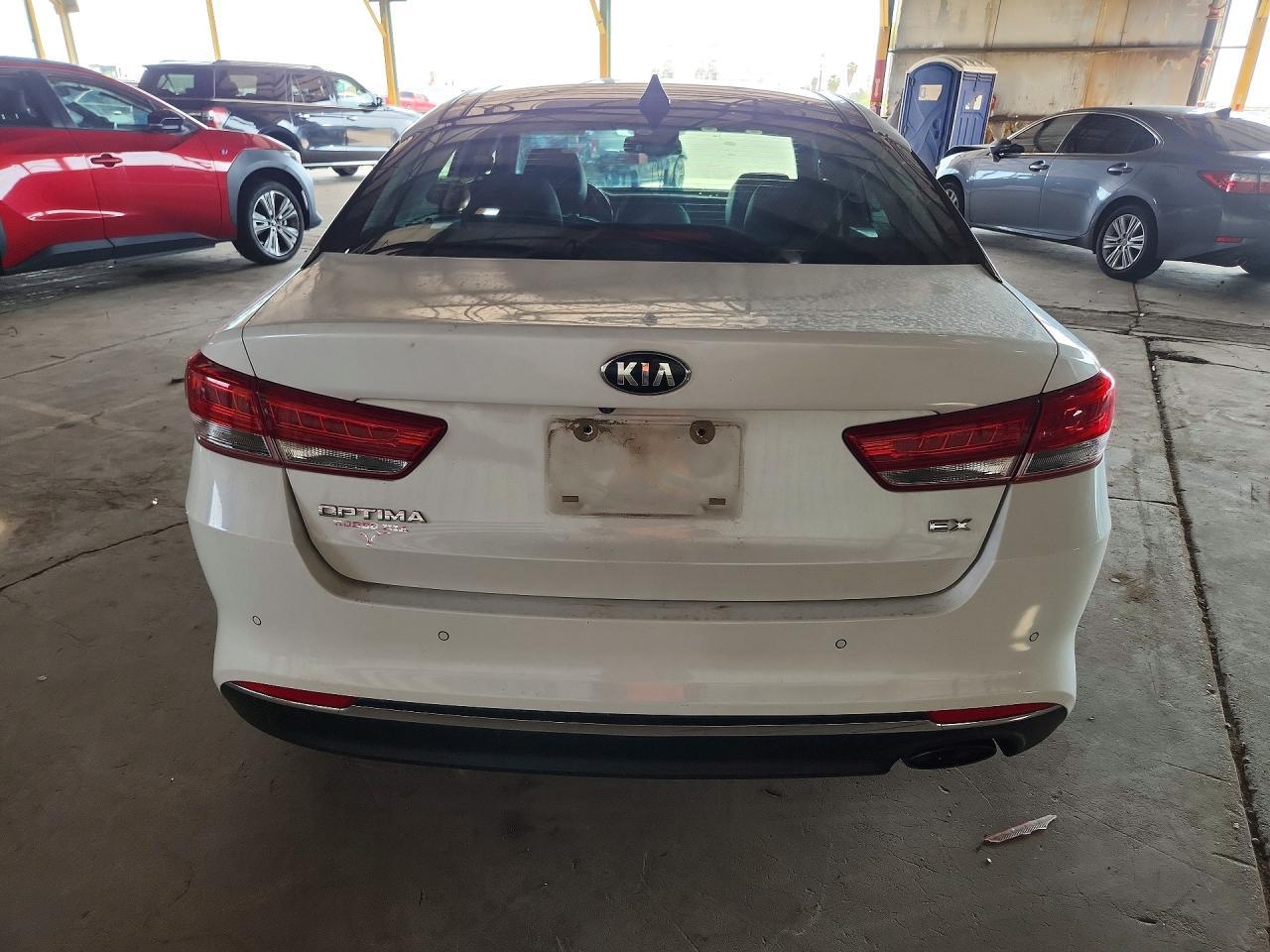 2016 Kia Optima Ex - Фото 6