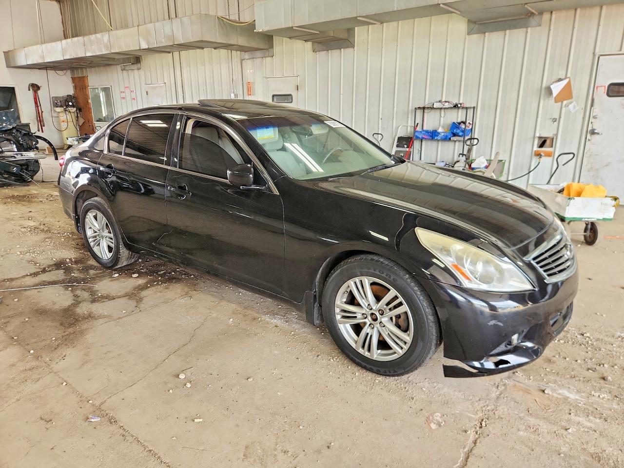 2013 Infiniti G37 Sedan X - Фото 4