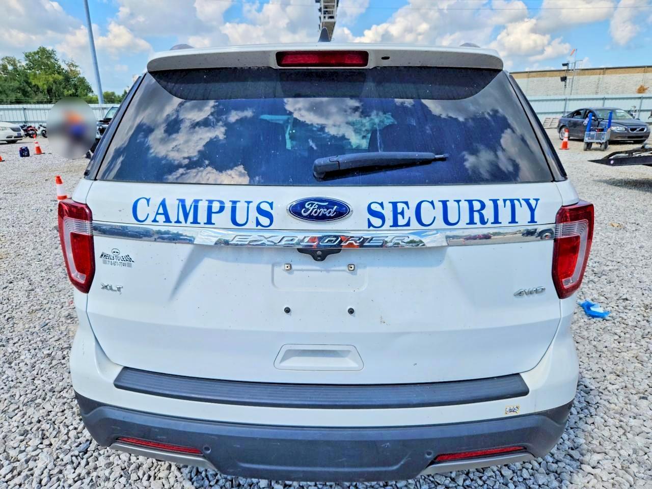 2019 Ford Explorer Xlt - Фото 6