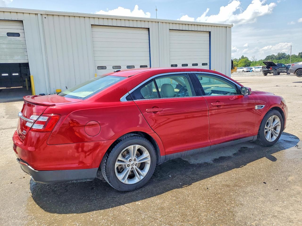 2016 Ford Taurus Sel - Фото 3