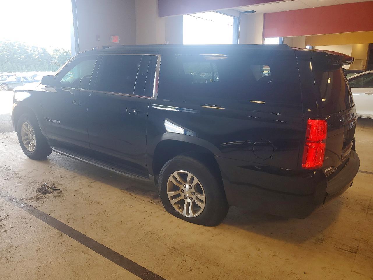 2015 Chevrolet Suburban K1500 Ls - Image 2