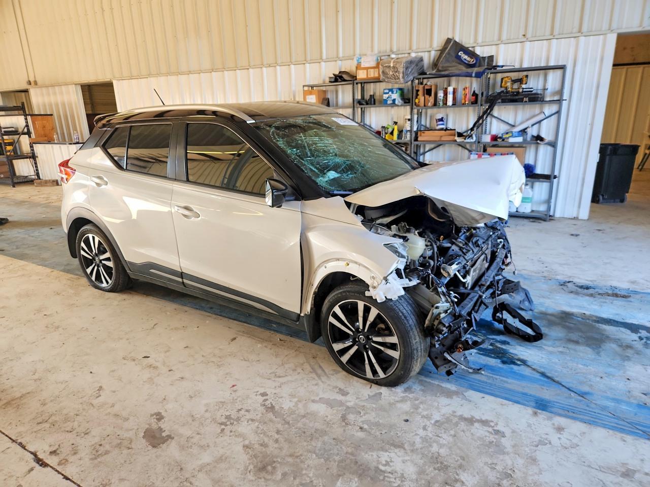 2020 Nissan Kicks Sr - Фото 4