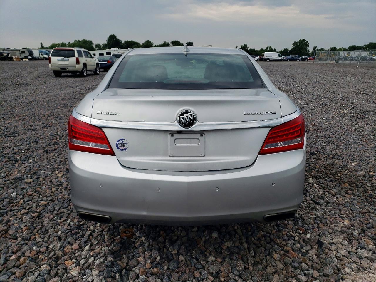 2016 Buick Lacrosse - Image 6