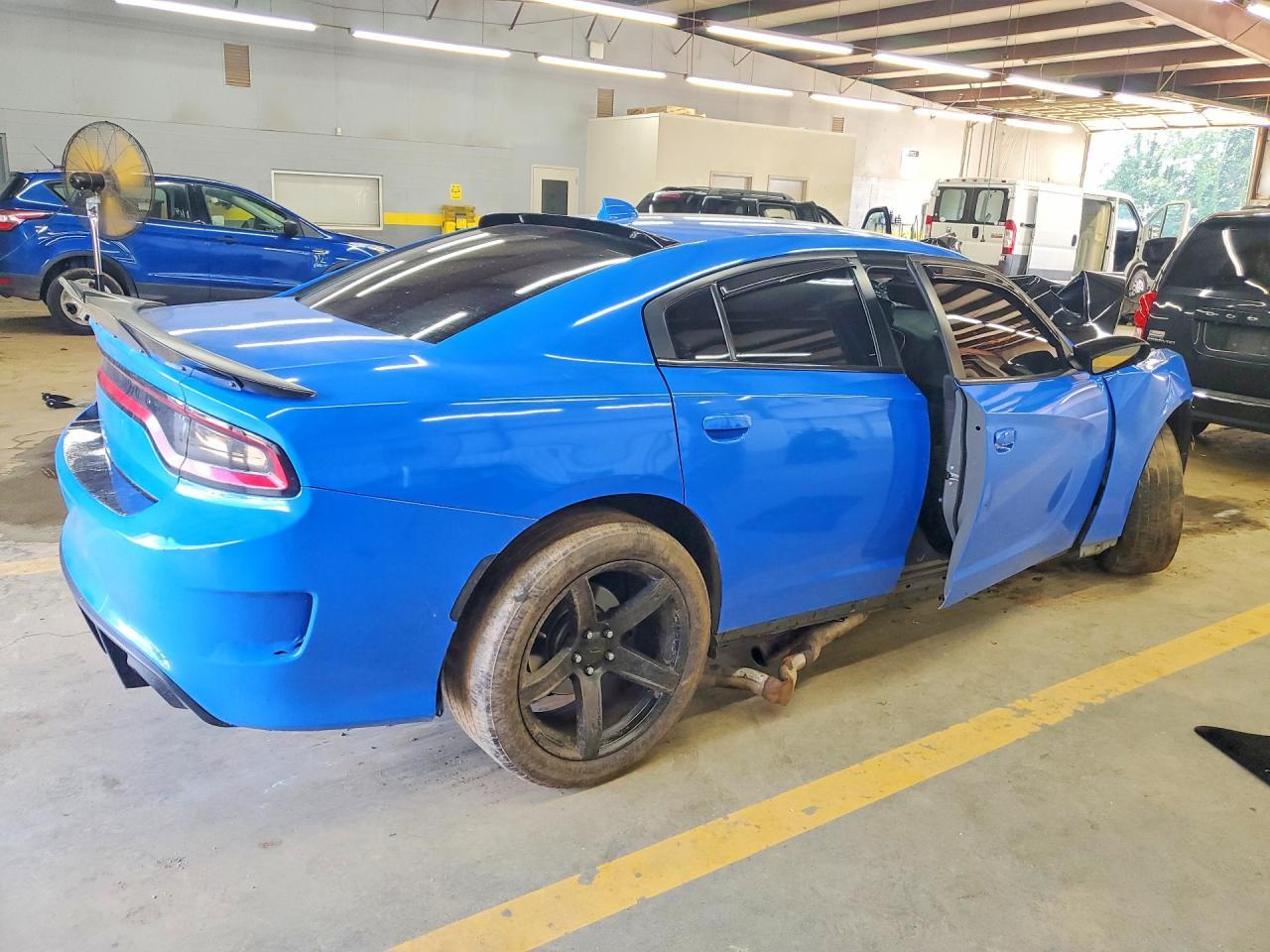 2018 Dodge Charger R/T - Image 3