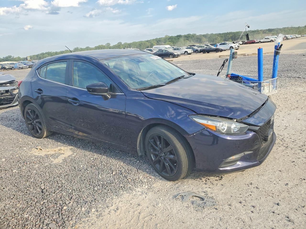 2018 Mazda 3 Touring - Фото 4